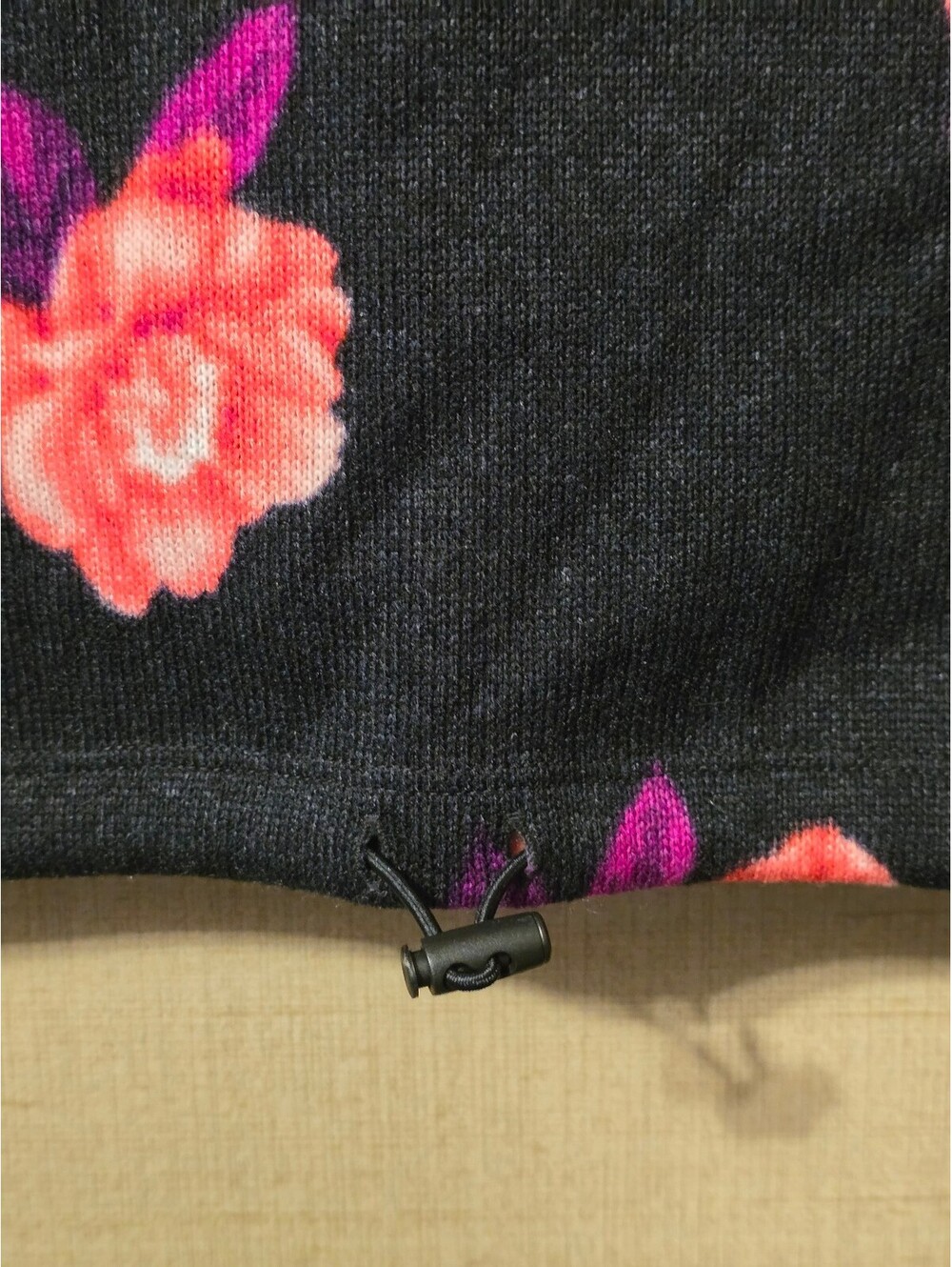 PINK Victoria's Secret Black Rose Floral Fleece Cropped Hoodie Size M - Picture 5 of 7
